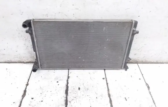 Volkswagen PASSAT B6 Coolant radiator 1K0121253AC