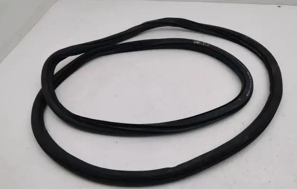 Audi Q2 - Front door rubber seal 81A831721B