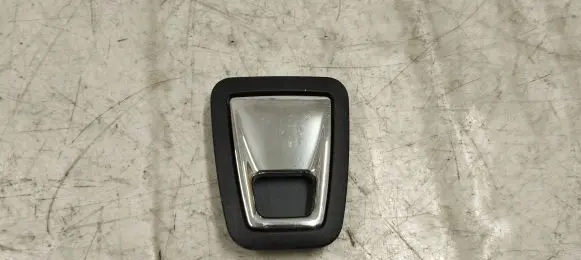Volvo S90, V90 Tie down hook / loop 31462873