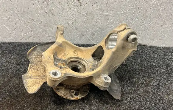 Volkswagen Touran III Front wheel hub