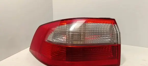 Renault Laguna II Rear/tail lights 8200002473