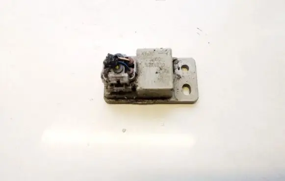 Subaru Outback Sensor 88018fe010