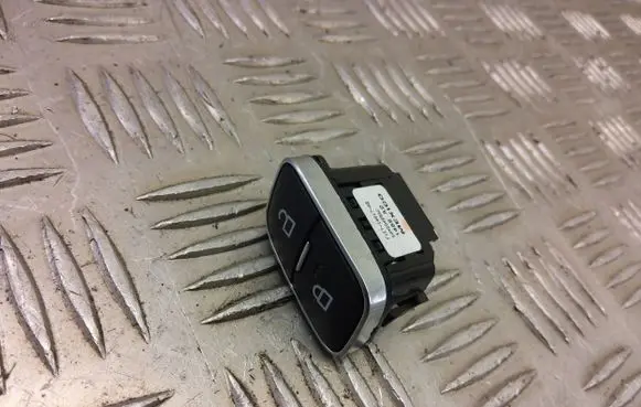 Ford Kuga II Central locking switch button sandd4856c