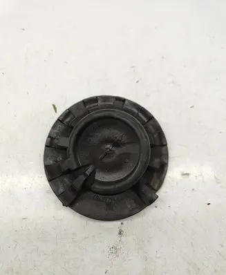 Chrysler Pacifica Front coil spring rubber mount 68489794AB 77484B