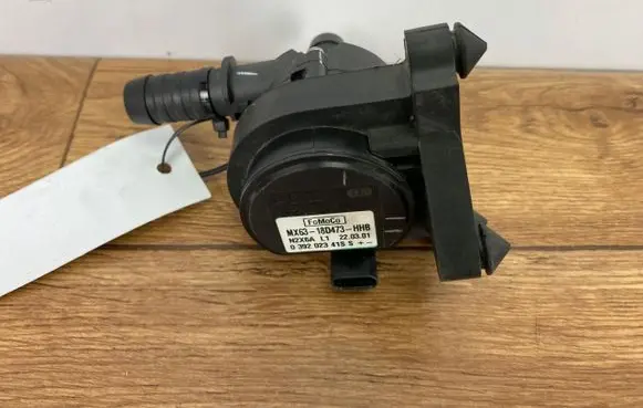 Ford Kuga III Water pump MX63-18D473-HHB