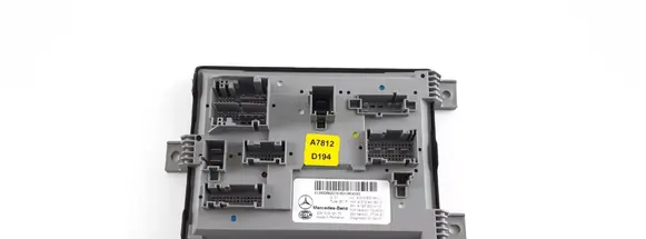 Mercedes-Benz E W213 SAM control unit A2139005622 A2139015306 A1679024101