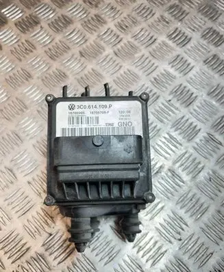 Volkswagen PASSAT B6 ABS Pump 3C0614109P