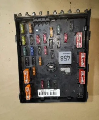 Volkswagen PASSAT B6 Fuse module 3C0937125 63592777