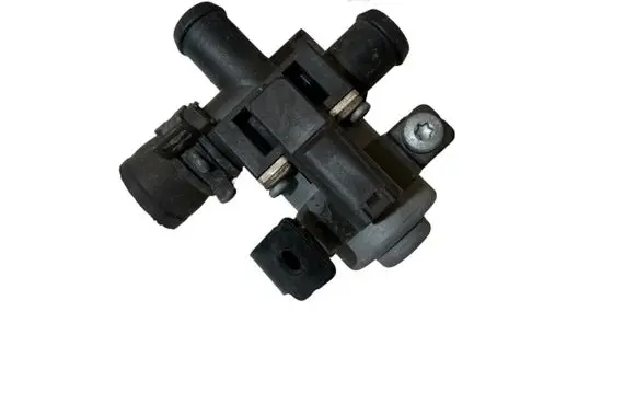 Mercedes-Benz E W213 Webasto circulation pump for autonomous heater A0005062864
