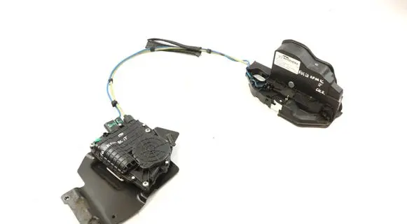 BMW 6 F06 Gran coupe Rear door soft close latching motor 7276321 51227276321 A053702