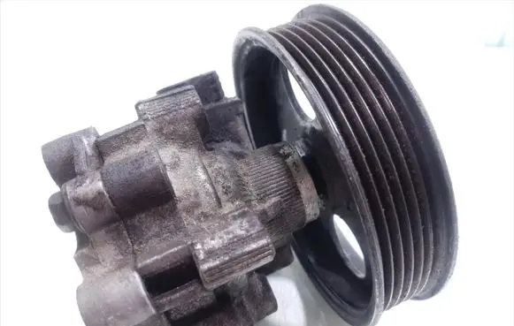 Opel Insignia A Power steering pump B901L