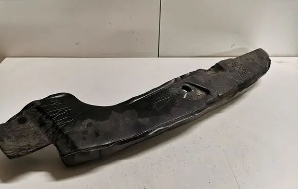Volvo S60 Fender end trim 