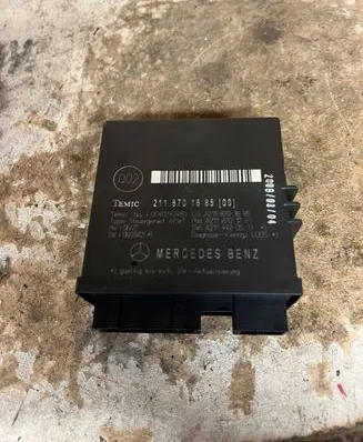 Tailgate/trunk control unit/module