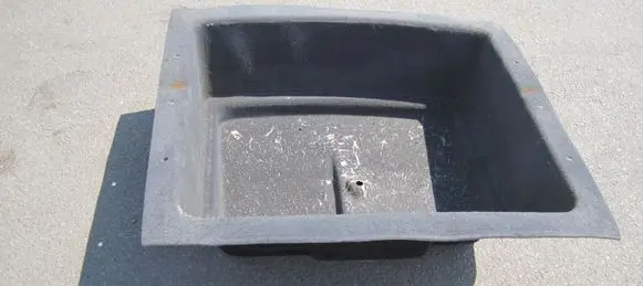 Maserati Quattroporte Spare wheel section trim 981306400