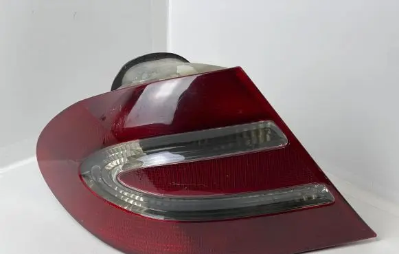 Mercedes-Benz CLK A209 C209 Rear/tail lights A2098200164 15466100