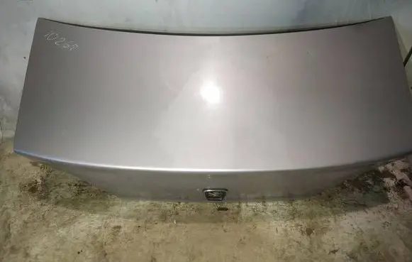 Peugeot 406 Tailgate/trunk/boot lid pilkas