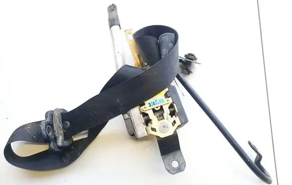 Mazda 323 Front seatbelt 00053095 65069752234239