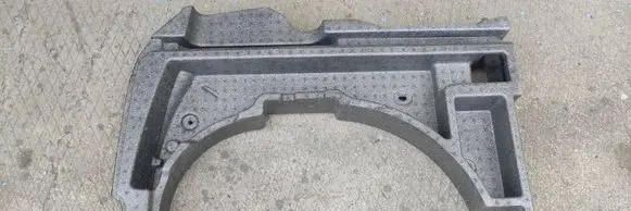 Volvo V50 Spare wheel section trim 8641820