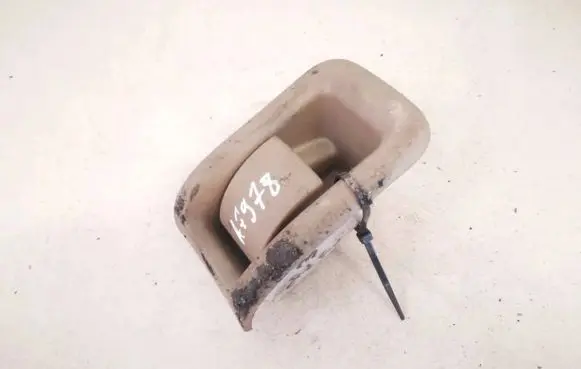 Volvo V70 Engine bonnet (hood) release handle 30779851