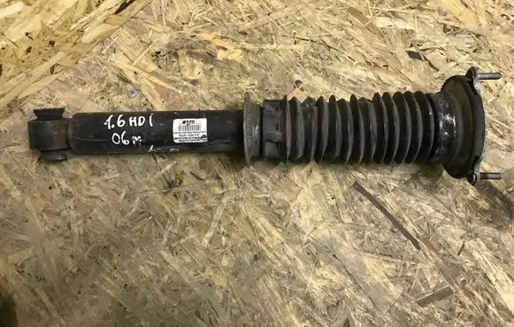 Peugeot 407 Front shock absorber/damper