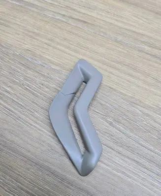 Volvo XC90 Seat belt trim 