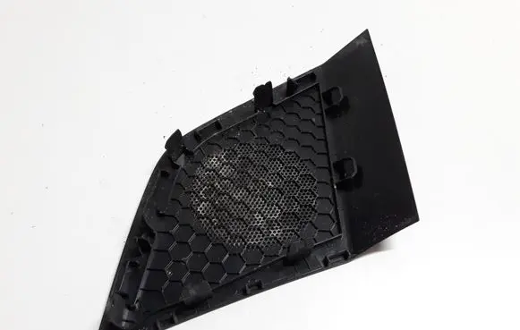 Side speaker trim/cover