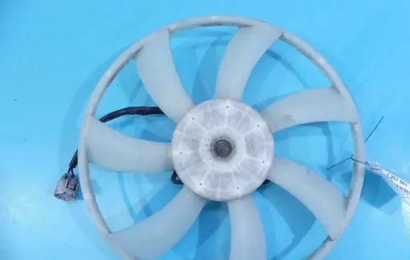 Toyota Sienna XL30 III Air conditioning (A/C) fan (condenser) 168000-9371 IMPRK1257001