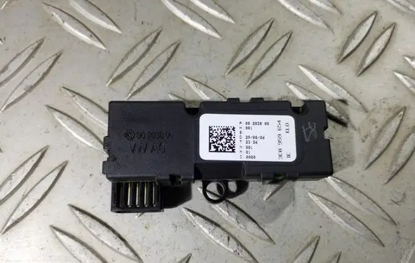Volkswagen PASSAT B6 Steering angle sensor 3C0959654