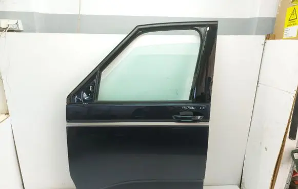 Volkswagen Multivan T7 Front door