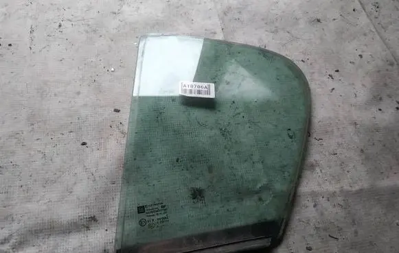 Opel Astra H Rear vent window glass as2