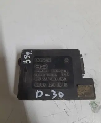 Mercedes-Benz E W210 Airbag control unit/module 0285001050 0038200610