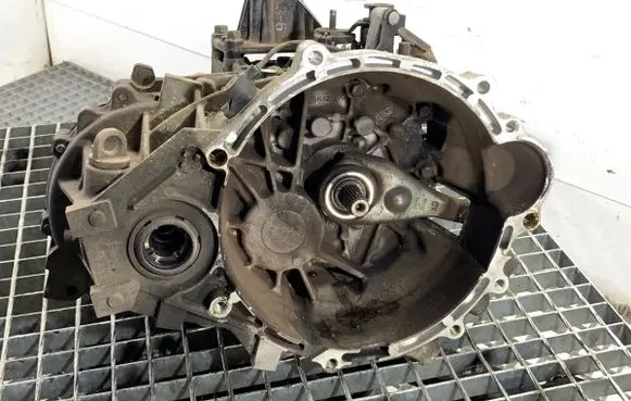 Hyundai i30 Manual 5 speed gearbox WEJ6C