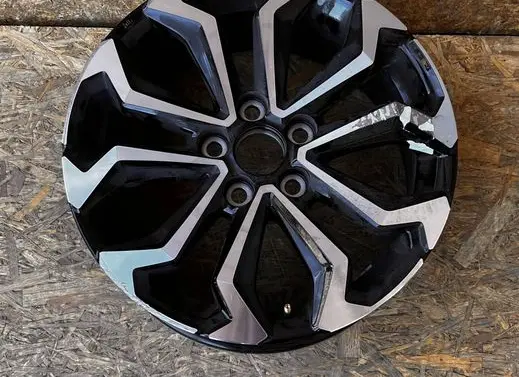 Toyota Yaris Cross R17 alloy rim 426110DK70 P020PPT