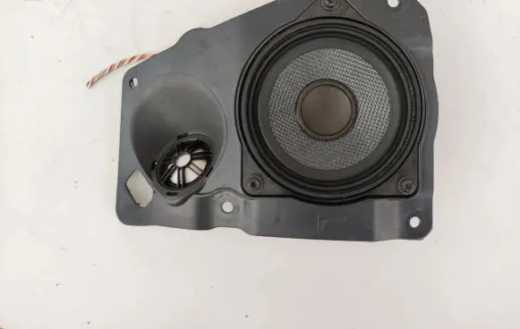 BMW 7 F01 F02 F03 F04 Parcel shelf speaker 9151971 430407863221