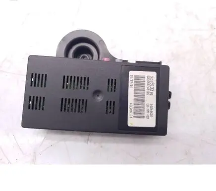 Citroen C5 Aerial antenna amplifier 9653913380 84048602 4SE0TA174
