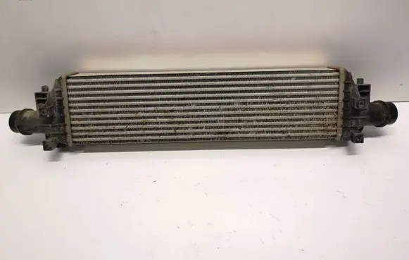 Opel Mokka Intercooler radiator 95081734