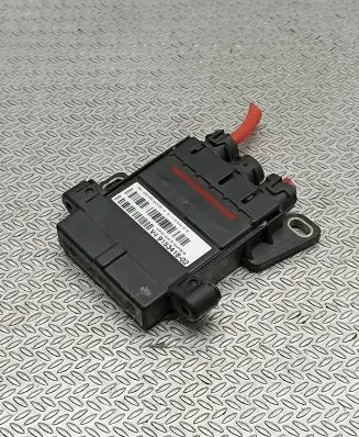 BMW 5 F10 F11 Current control relay 9153418