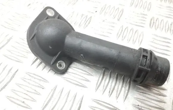 Audi A6 S6 C6 4F Engine coolant pipe/hose 03G121121C 038121121E