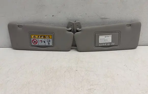 Renault Clio IV Sun visor 