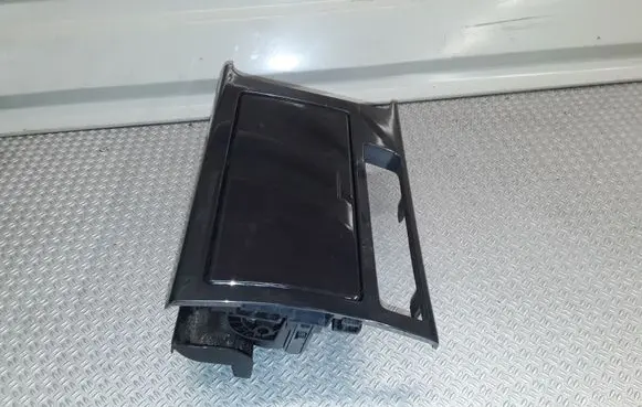 Mazda 6 Cup holder front GS1D64361