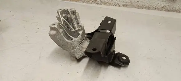 MG ZS Gearbox mount 10241848