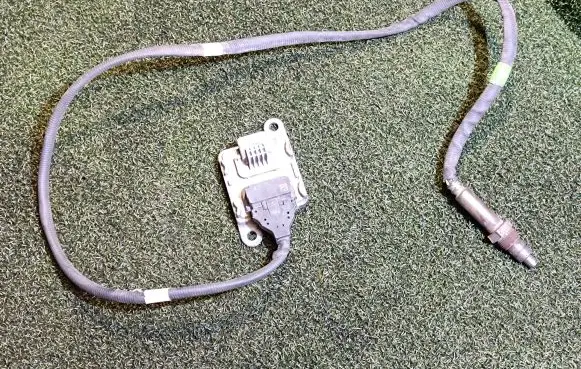 Nissan NV400 Lambda probe sensor 227907578R