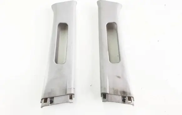 Mazda 6 (D)pillar trim (top) 