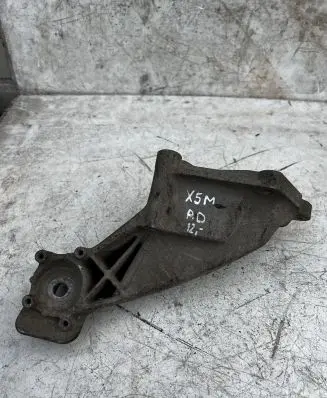 BMW X5M E70 Engine mounting bracket 22116780148 678014803 6780148