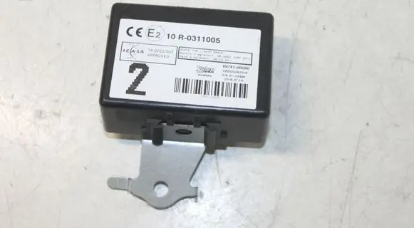 Toyota Yaris Door control unit/module 897410D090