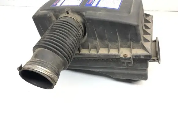 Peugeot 406 Air filter box R11 9630848180