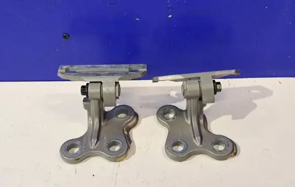 Volvo S60 Front door hinges set 31218521