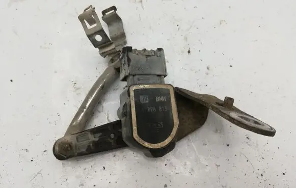 BMW 1 E81 E87 Headlight/headlamp level sensor 6778913