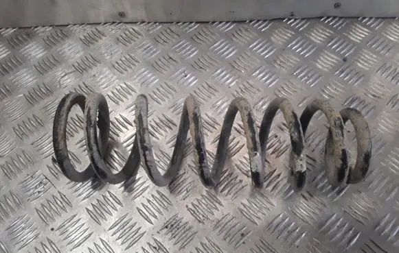 Toyota Corolla Verso AR10 Rear coil spring