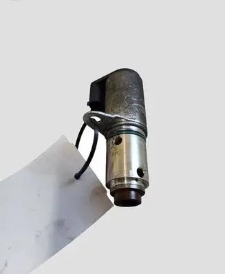 Volvo S80 Camshaft vanos timing valve C275300602